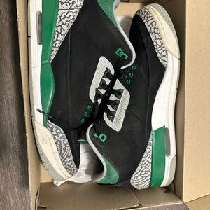 Jordan 3 SE “Pine Green” Retro Basketball Sneakers